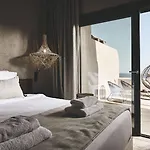 Noma Milos - Delmar Collection 3*