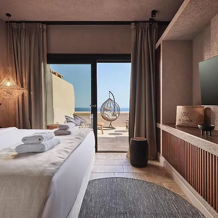 Noma Milos - Delmar Collection 3*