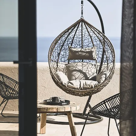 Noma Milos - Delmar Collection 3*