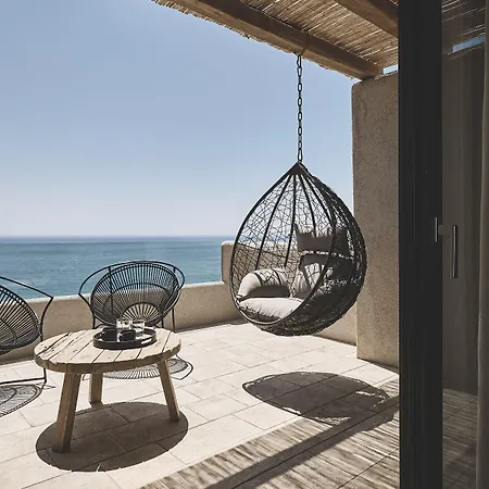 Noma Milos - Delmar Collection 3*