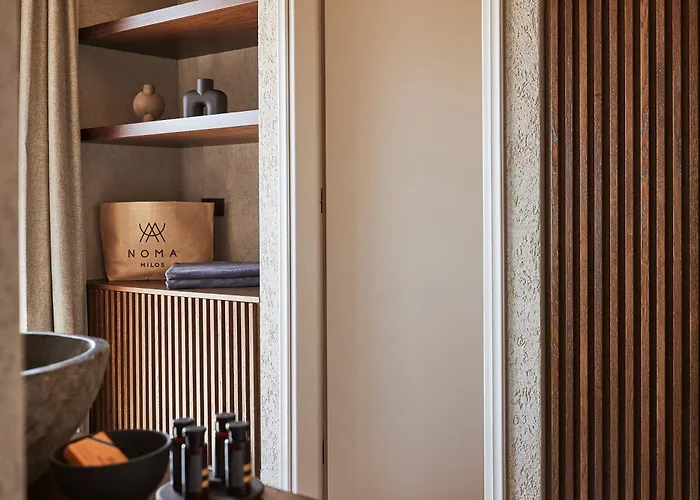 Noma Milos - Delmar Collection 3*